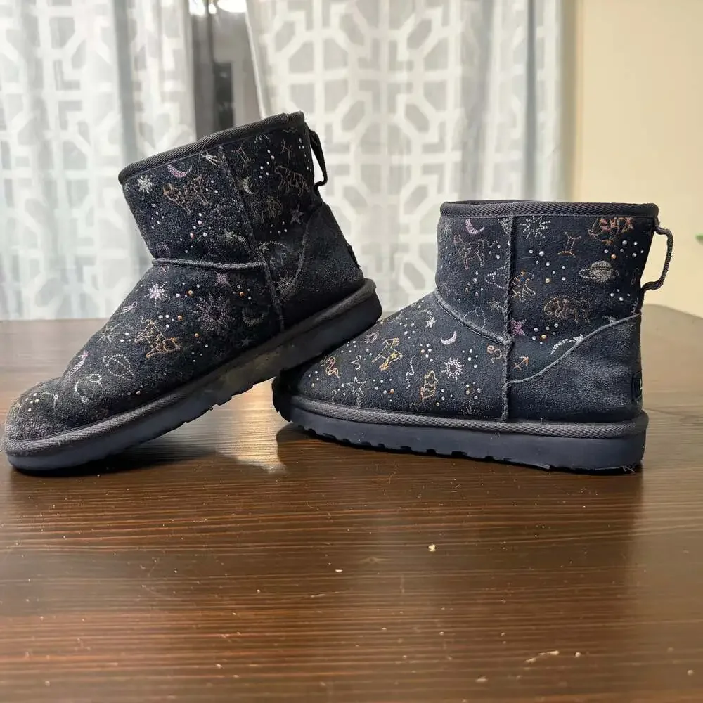 UGG Youth 7 Classic Zodiac Mini‎ Starry Night Special Edition